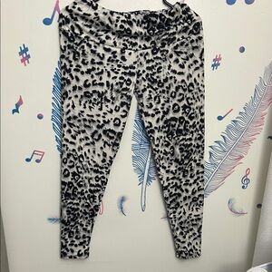 Eye Candy Black and White Animal Print Kids Leggings
